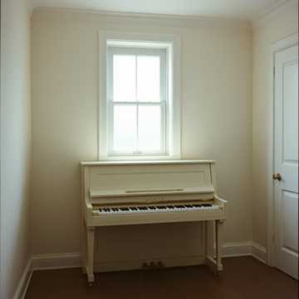 Keys That Do Not Echo